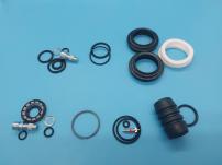 Service Kit Full - XC32 Solo Air 2013 (includes solo air anddamper seals and hardware)
